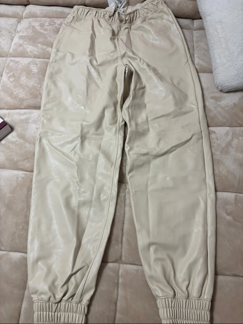 Abercrombie & Fitch Cream Drawstring Jogger Pants - Picture 5 of 5